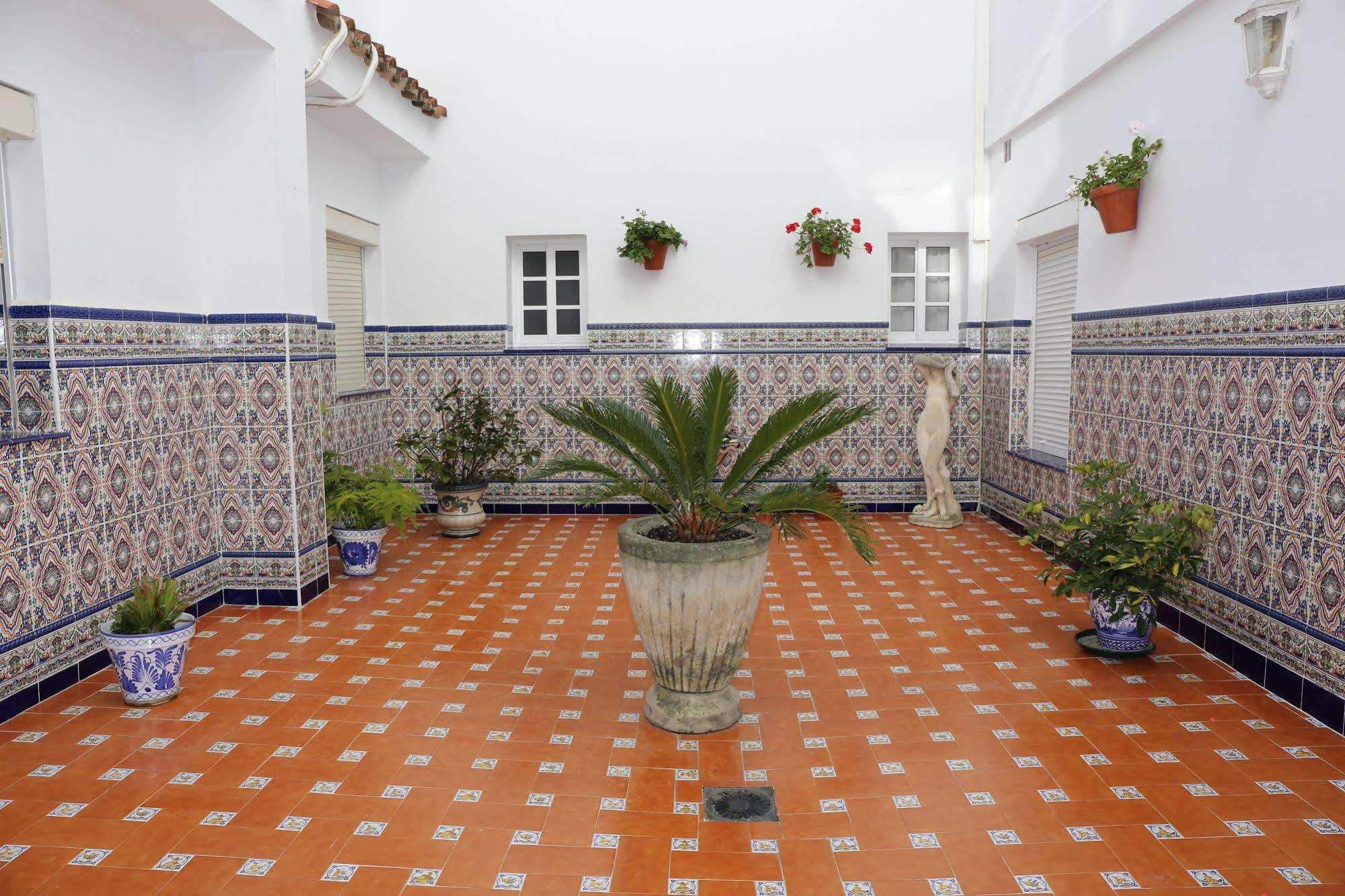 La Janda Pensión 5*